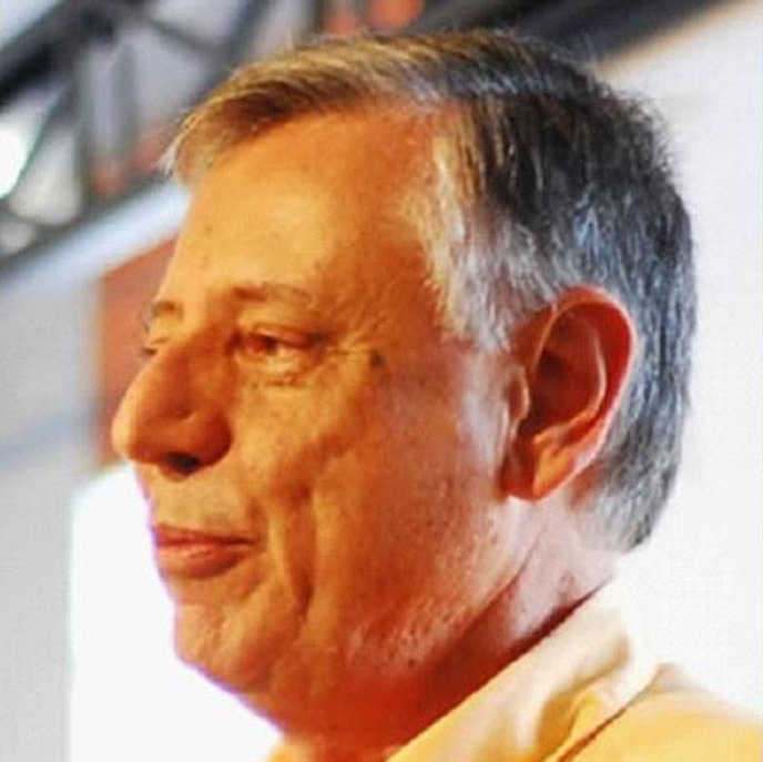 Rodrigo Araês C. Farias